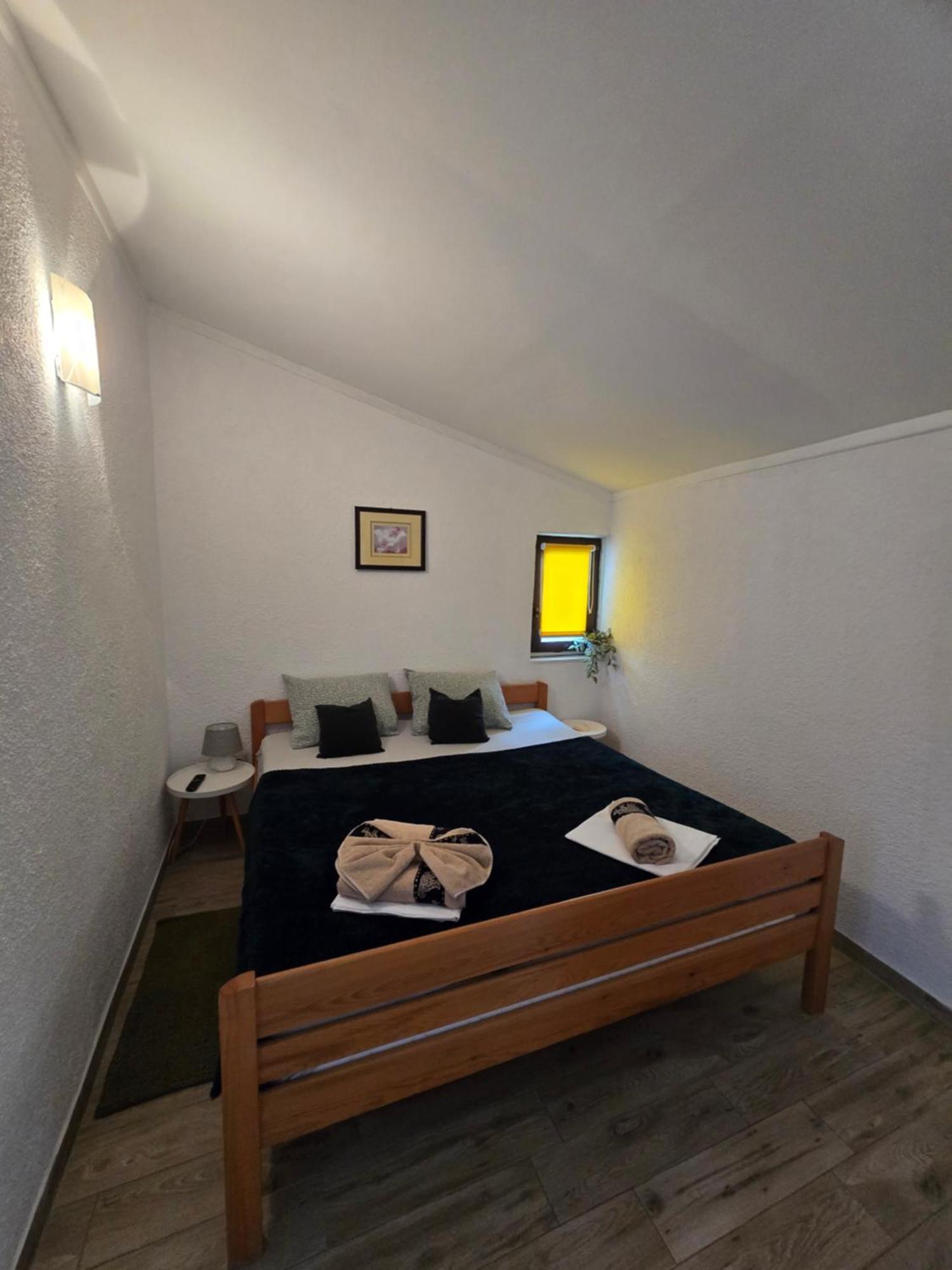 Apartments Lola Biograd Na Moru Eksteriør billede