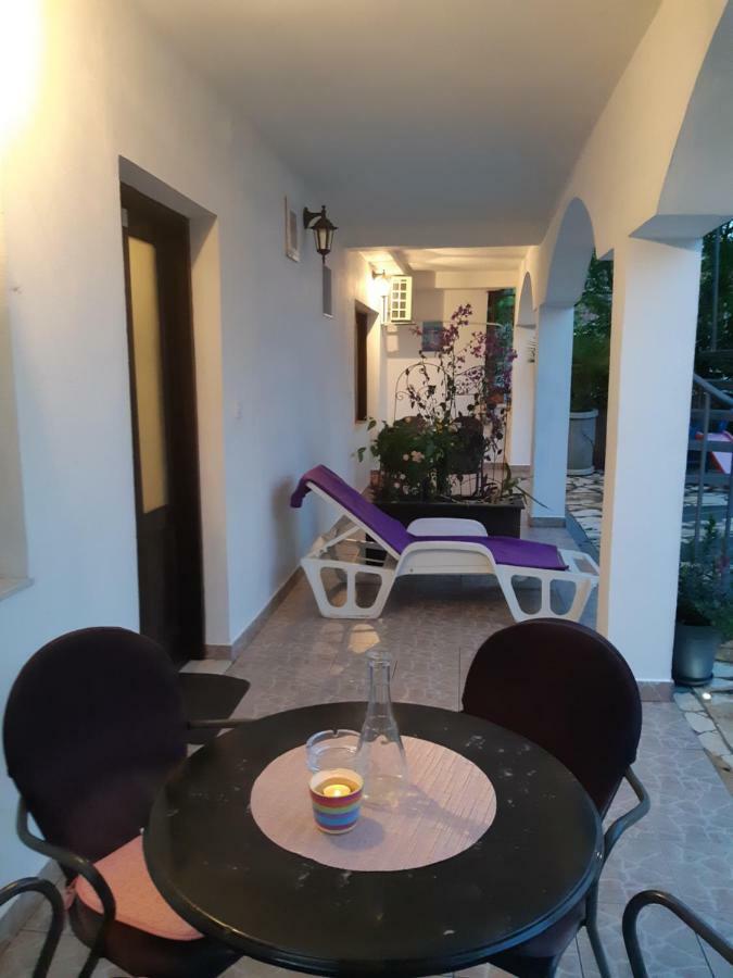 Apartments Lola Biograd Na Moru Eksteriør billede